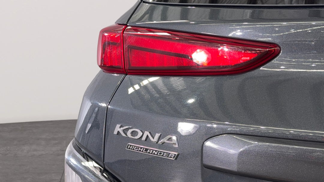 Badge (Boot Left Side)