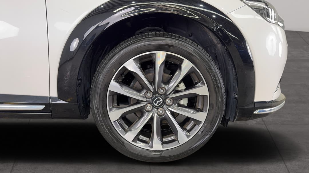 2023 Mazda CX-3 Stouring (fwd), Automatic, 20286 km, Right Front Wheel