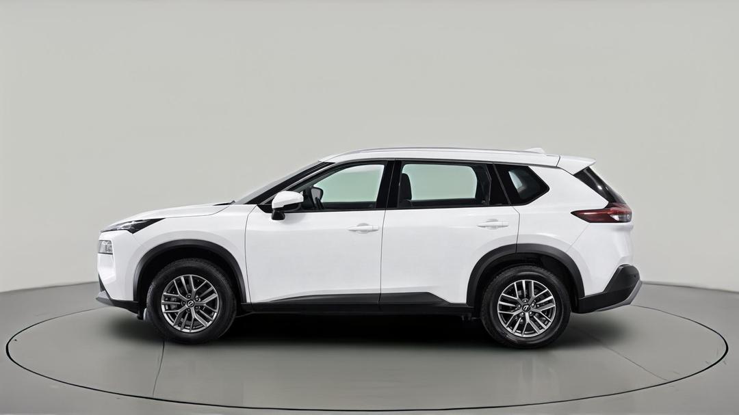 2024 Nissan X-trail St (4WD), Automatic, 51016 km, Left Side View