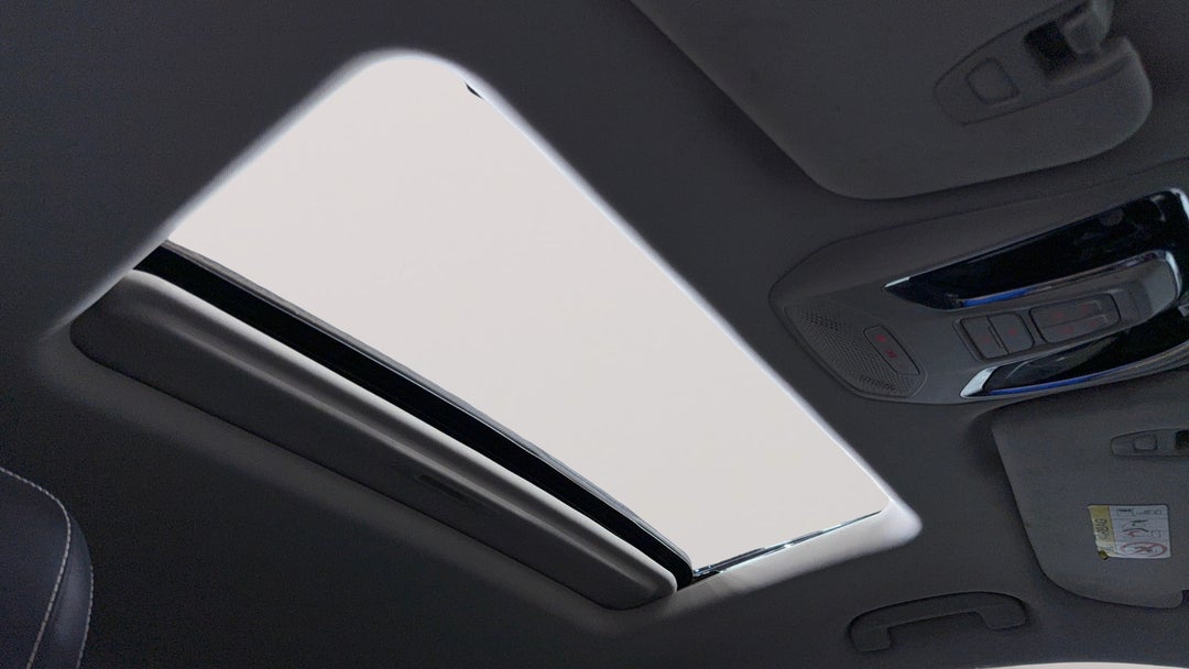 2021 LDV D90 Executive (4WD) D20, Automatic, 87549 km, Interior Sunroof/Moonroof