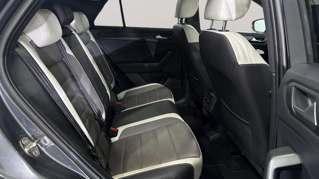 2021 Volkswagen T-roc 140tsi Sport, Automatic, 118322 km, Right Side Rear Door Cabin View