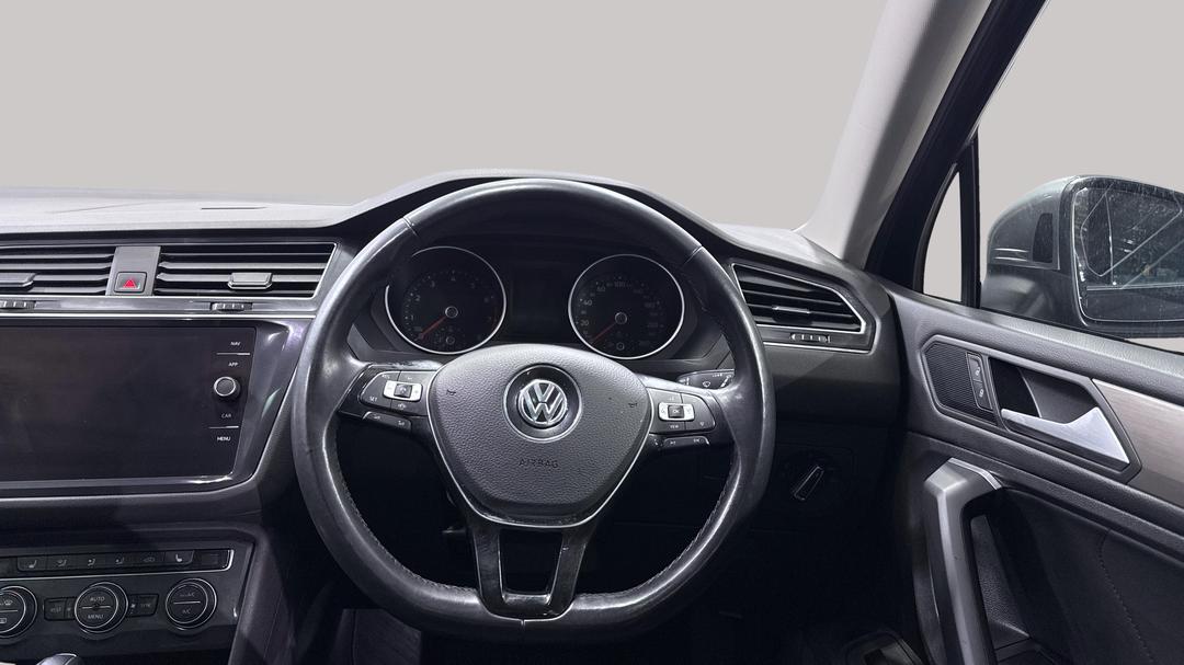 2020 Volkswagen Tiguan Allspace 132 Tsi Comfortline, Automatic, 57783 km, Steering Wheel Close-up
