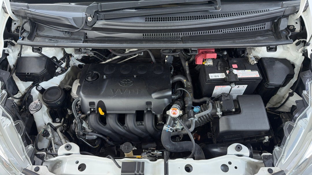 Open Bonnet (Engine)