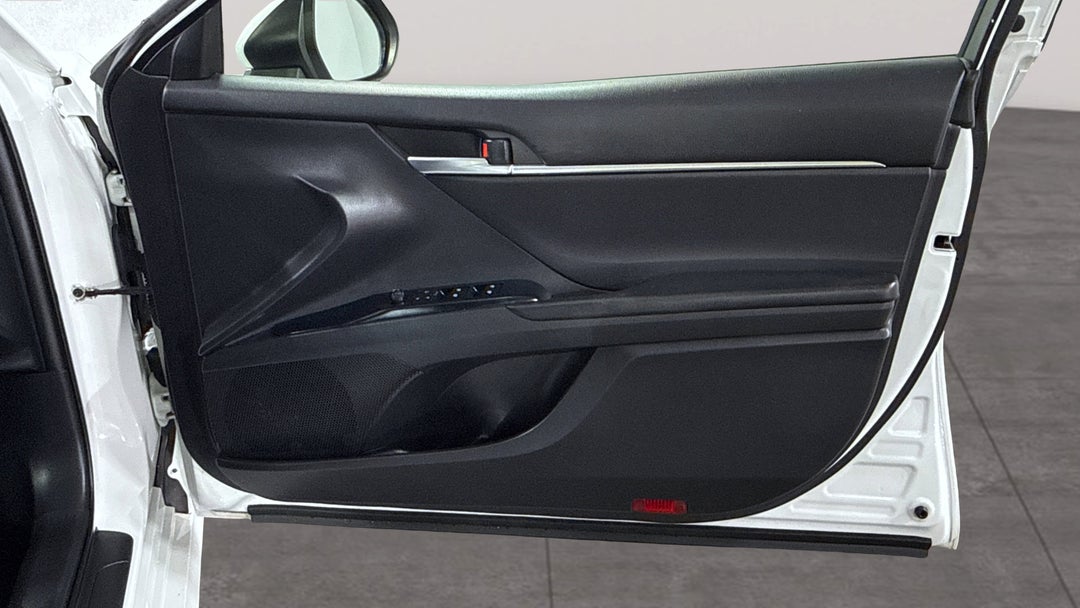 2019 Toyota Camry Ascent, Automatic, 95702 km, Speaker View