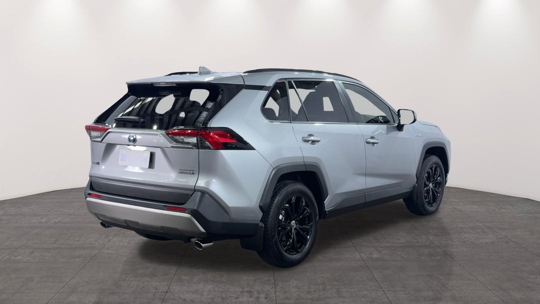 2024 Toyota RAV4 Cruiser (AWD) Hybrid, Automatic, 8302 km, Right Back Diagonal (45- Degree) View