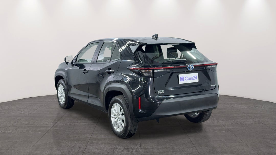 Left Back Diagonal (45- Degree) View