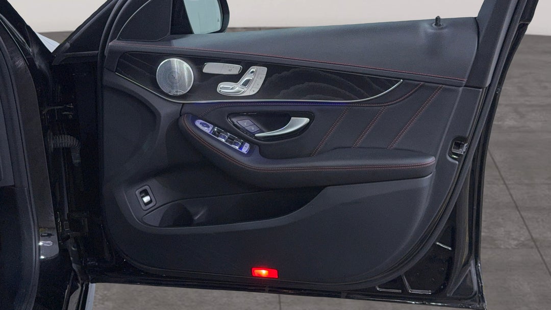 2020 Mercedes-amg C 43, Automatic, 65070 km, Speaker View