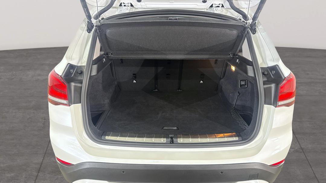 2021 BMW X1 sDrive 18i, Automatic, 28239 km, Boot Inside View