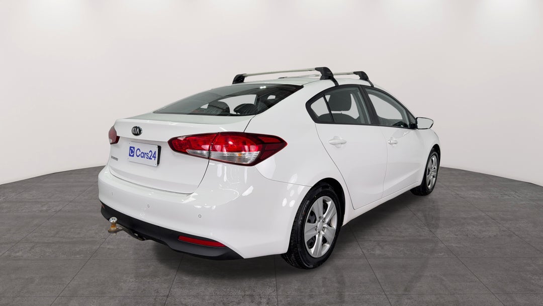 Right Back Diagonal (45- Degree) View