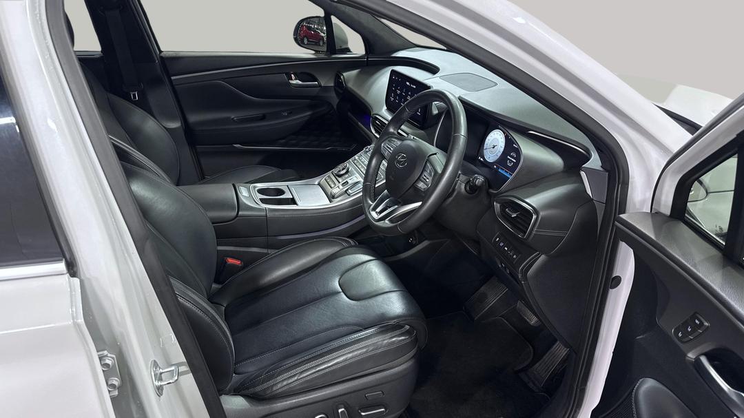 2023 Hyundai Santa Fe Highlander Crdi (AWD), Automatic, 31054 km, Right Side Front Door Cabin View
