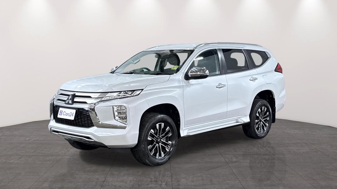 2021 Mitsubishi Pajero Sport Gls (4x4) 7 Seat, Automatic, 71687 km, Left Front Diagonal (45- Degree) View