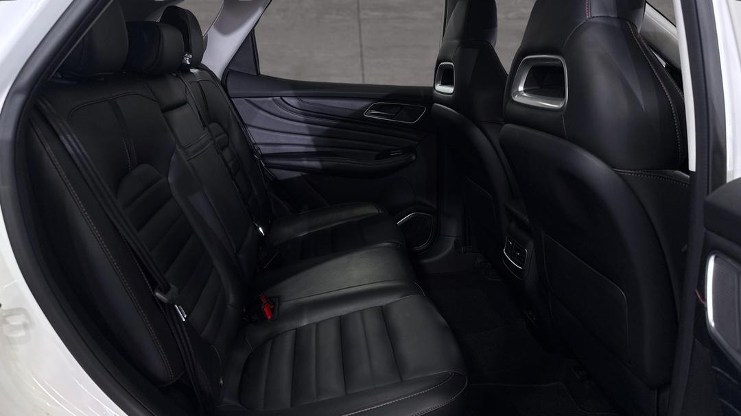 2021 MG HS Excite X, Automatic, 72630 km, Right Side Rear Door Cabin View