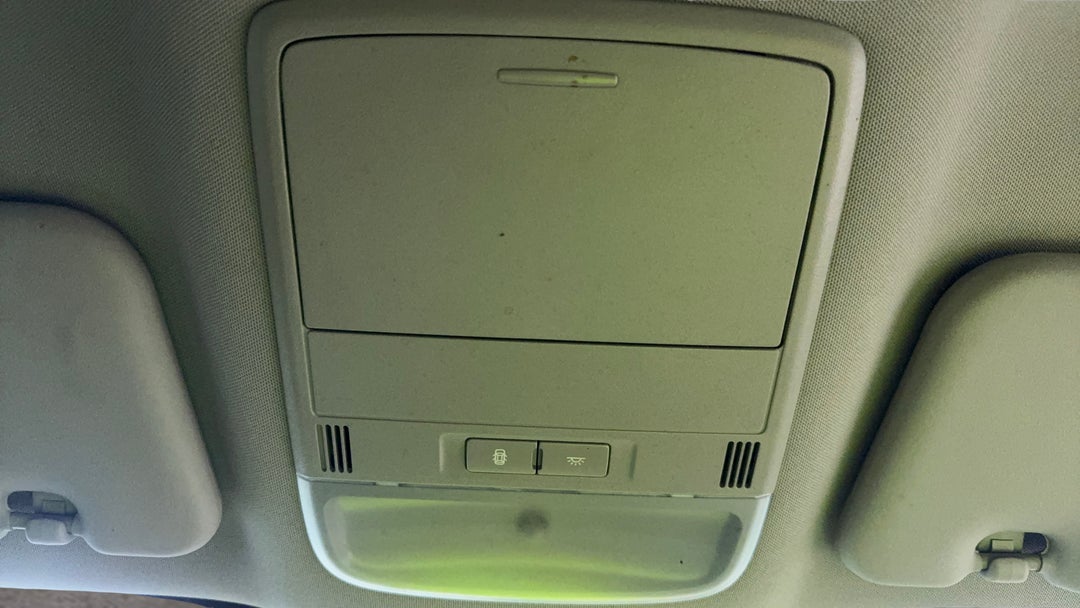 2017 Holden Commodore Sv6, Automatic, 153195 km, On-Roof Controls/Sunglass holder