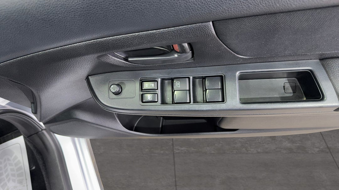 Drivers Side Door Panel Controls