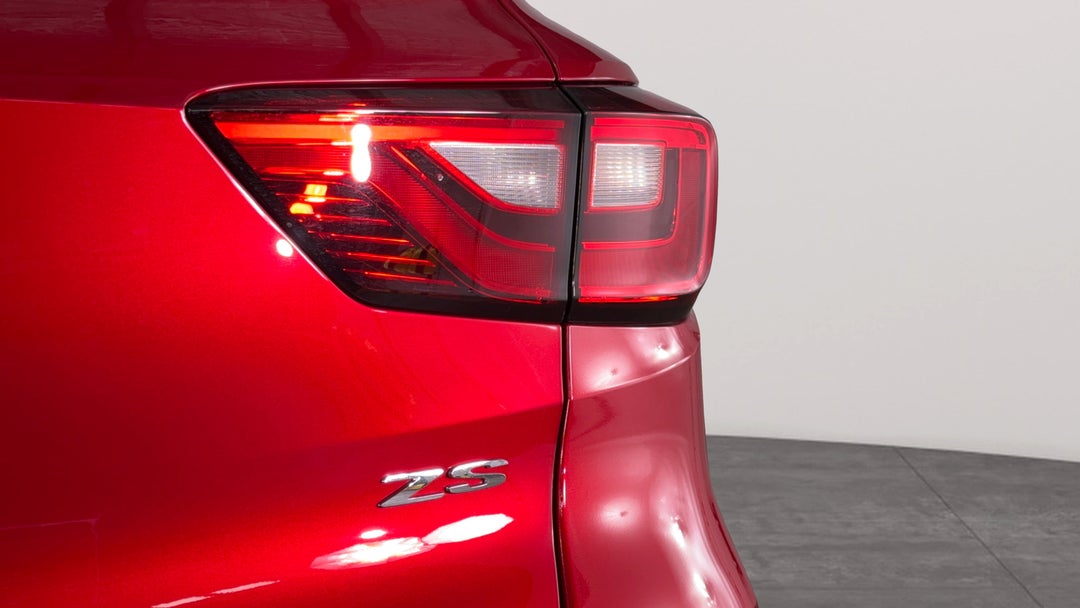 Badge (Boot Right Side)