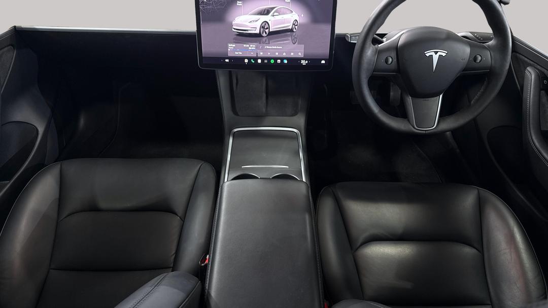 2022 Tesla Model 3 Rear-wheel Drive, Automatic, 43842 km, Center Console