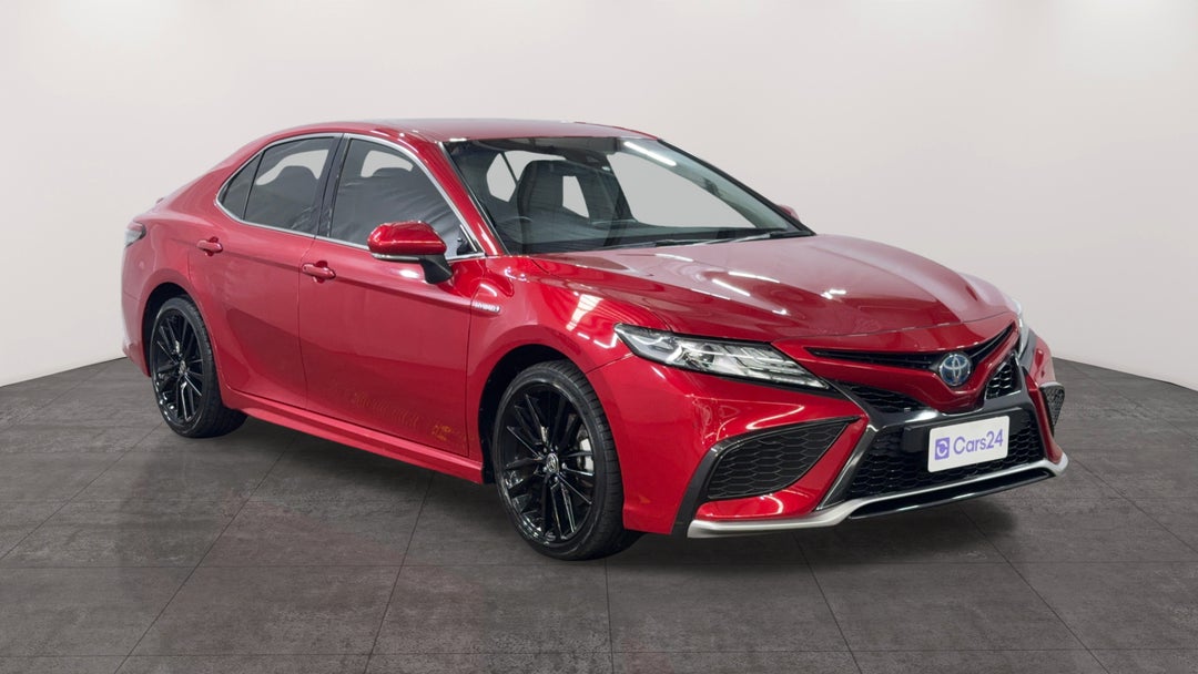 2021 Toyota Camry Sx Hybrid, Automatic, 50057 km, Right Front Diagonal (45- Degree) View