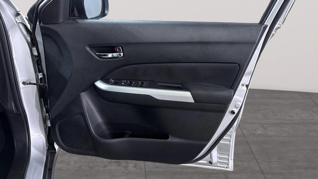 2015 Suzuki Vitara Rt-s, Automatic, 51701 km, Speaker View