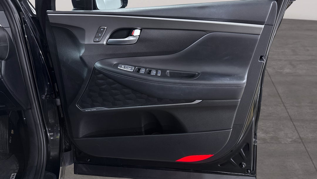 2022 Hyundai Santa Fe Highlander Crdi (AWD), Automatic, 58187 km, Speaker View