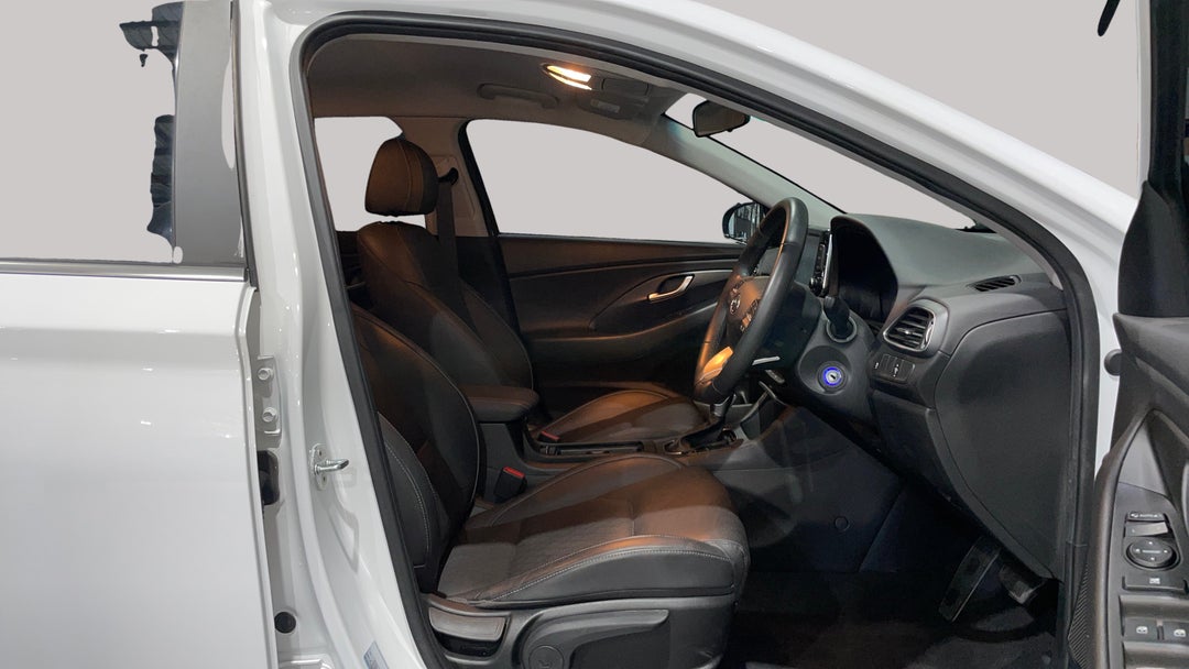 2022 Hyundai i30 Active, Automatic, 51143 km, Right Side Front Door Cabin View