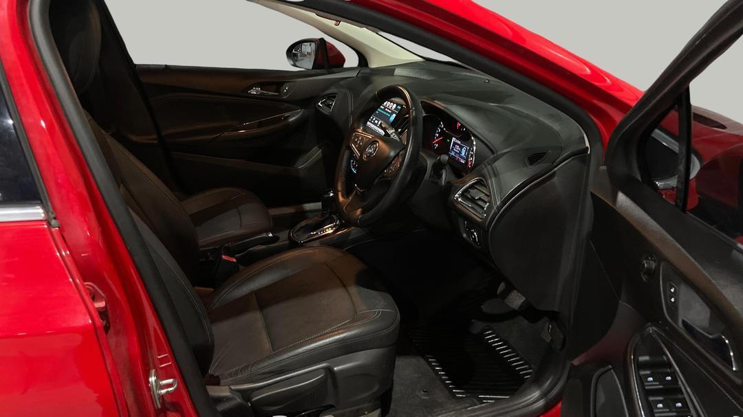 2017 Holden Astra Ltz, Automatic, 61391 km, Right Side Front Door Cabin View