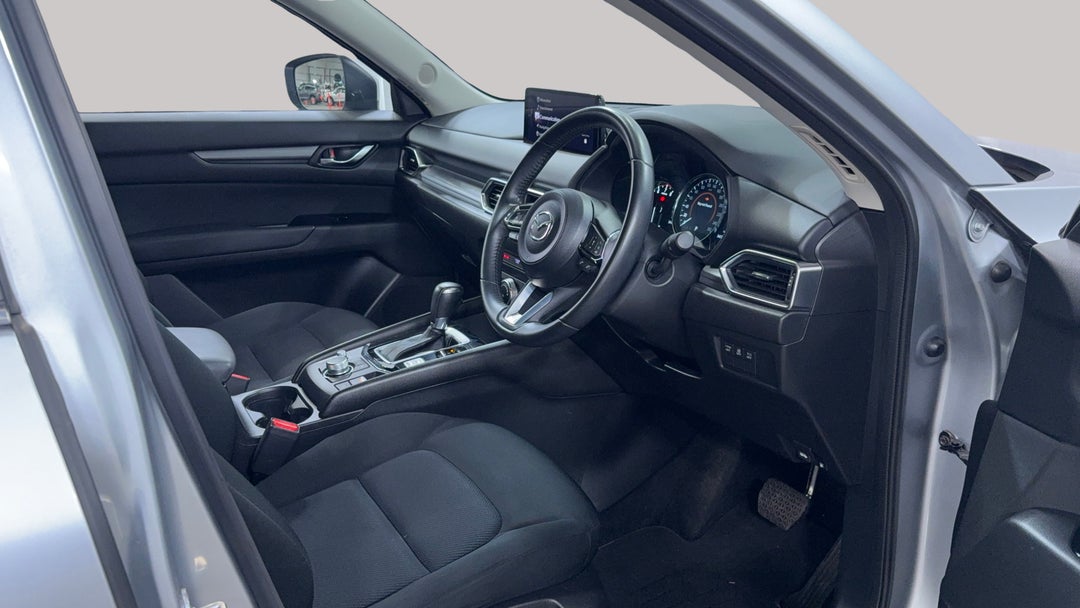 2023 Mazda CX-5 G20 Maxx (fwd), Automatic, 34725 km, Right Side Front Door Cabin View