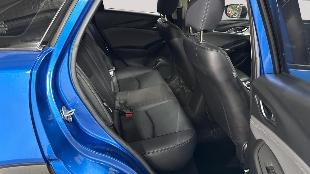 2019 Mazda CX-3 S Touring (AWD), Automatic, 96504 km, Right Side Rear Door Cabin View