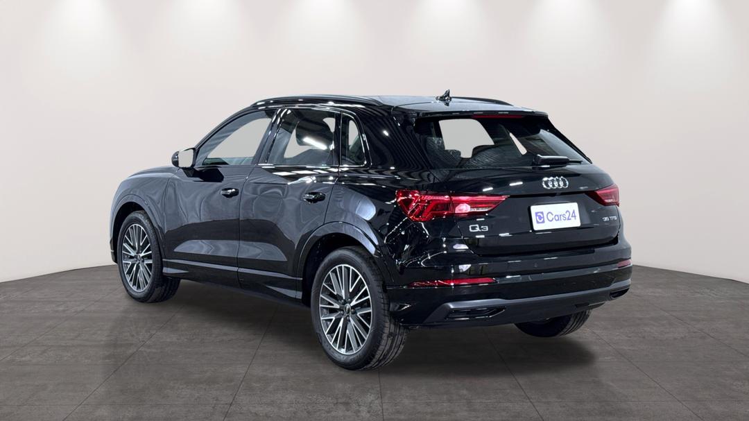 2022 Audi Q3 35 Tfsi, Automatic, 13655 km, Left Back Diagonal (45- Degree) View