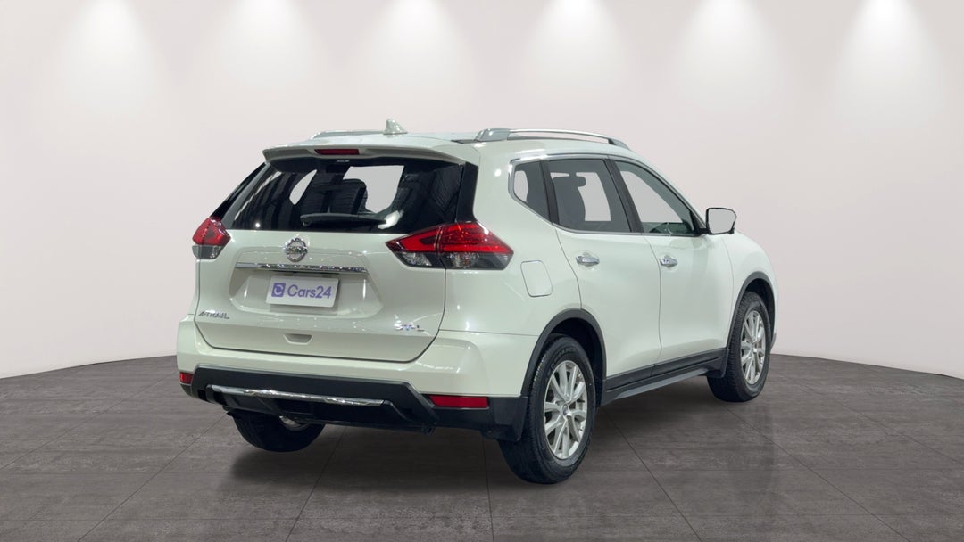 Right Back Diagonal (45- Degree) View