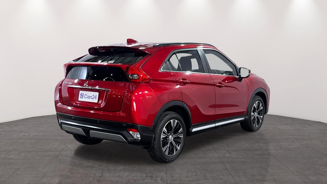 2018 Mitsubishi Eclipse Cross Ls (2WD), Automatic, 131682 km, Right Back Diagonal (45- Degree) View
