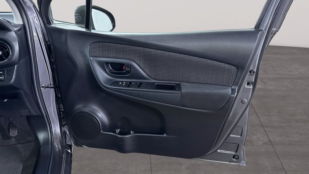 2017 Toyota Yaris Ascent, Automatic, 46118 km, Speaker View