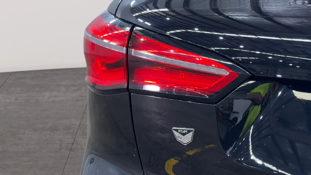 2023 MG HS Excite, Automatic, 51929 km, Badge (Boot Left Side)