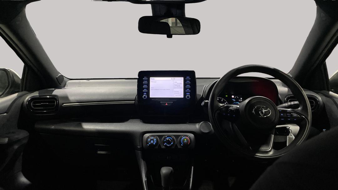 2023 Toyota Yaris Ascent Sport, Automatic, 48597 km, Dashboard View