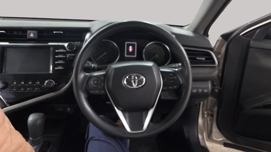 2019 Toyota Camry Ascent, Automatic, 85415 km, Steering Wheel Close-up