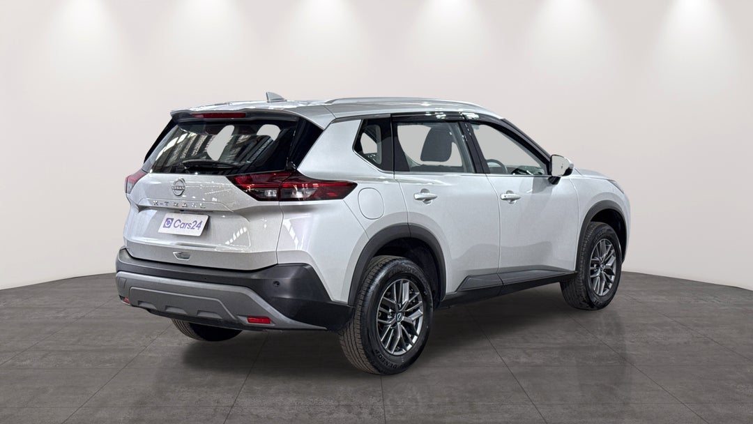 2025 Nissan X-trail St (2WD), Automatic, 23689 km, Right Back Diagonal (45- Degree) View