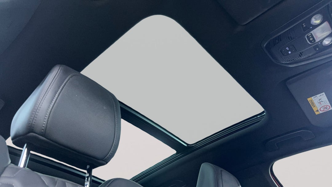 Interior Sunroof/Moonroof