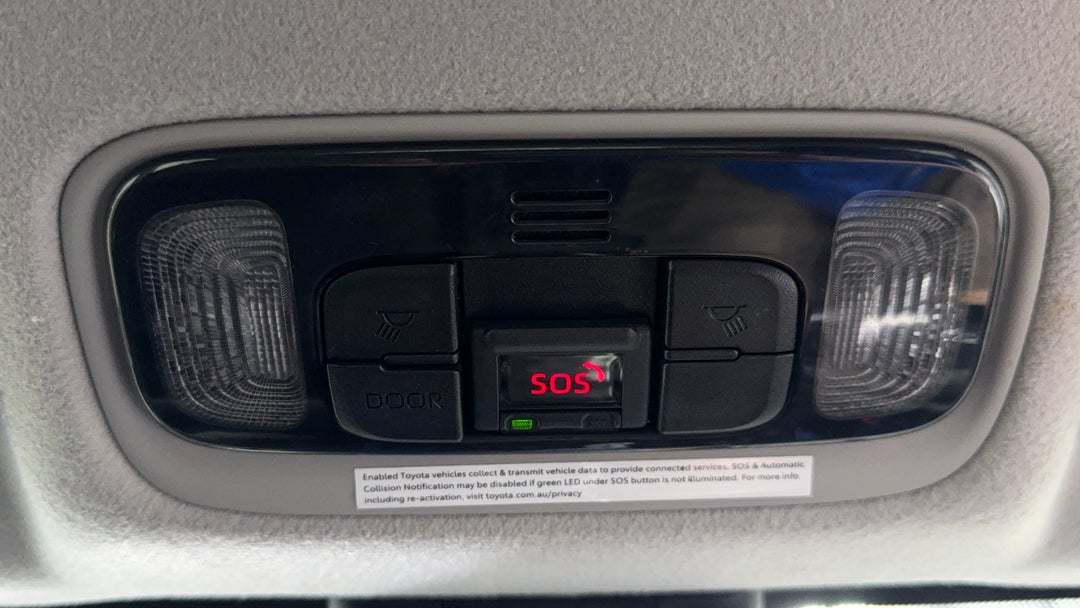 On-Roof Controls/Sunglass holder