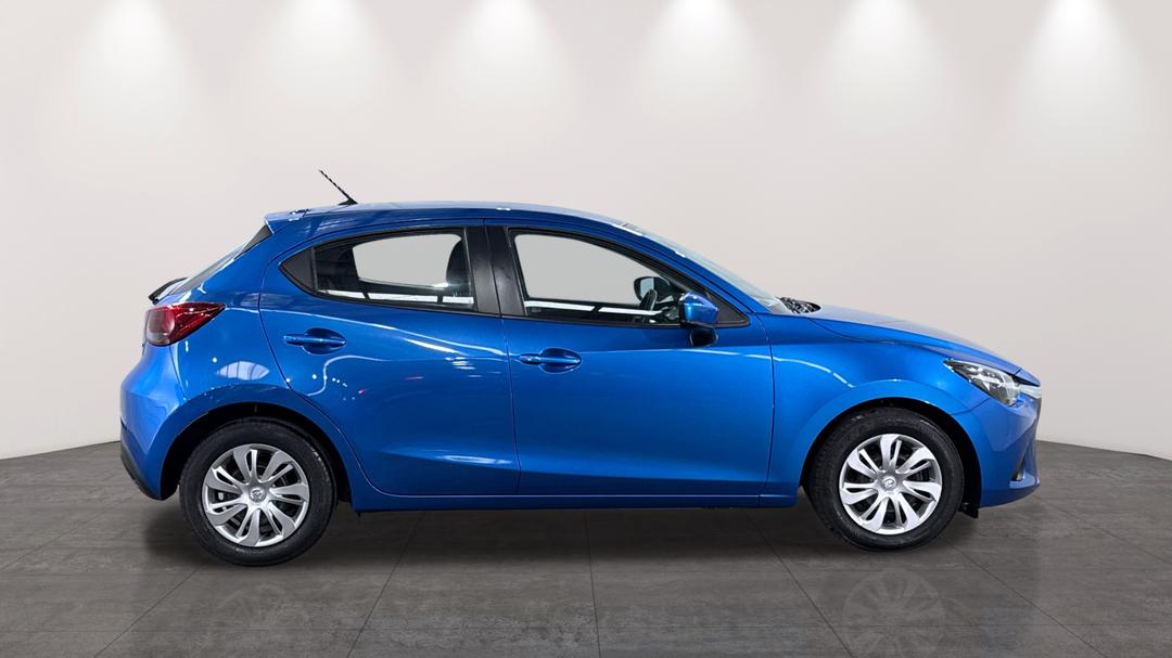 2018 Mazda Mazda2 Neo, Automatic, 96992 km, Right Side View
