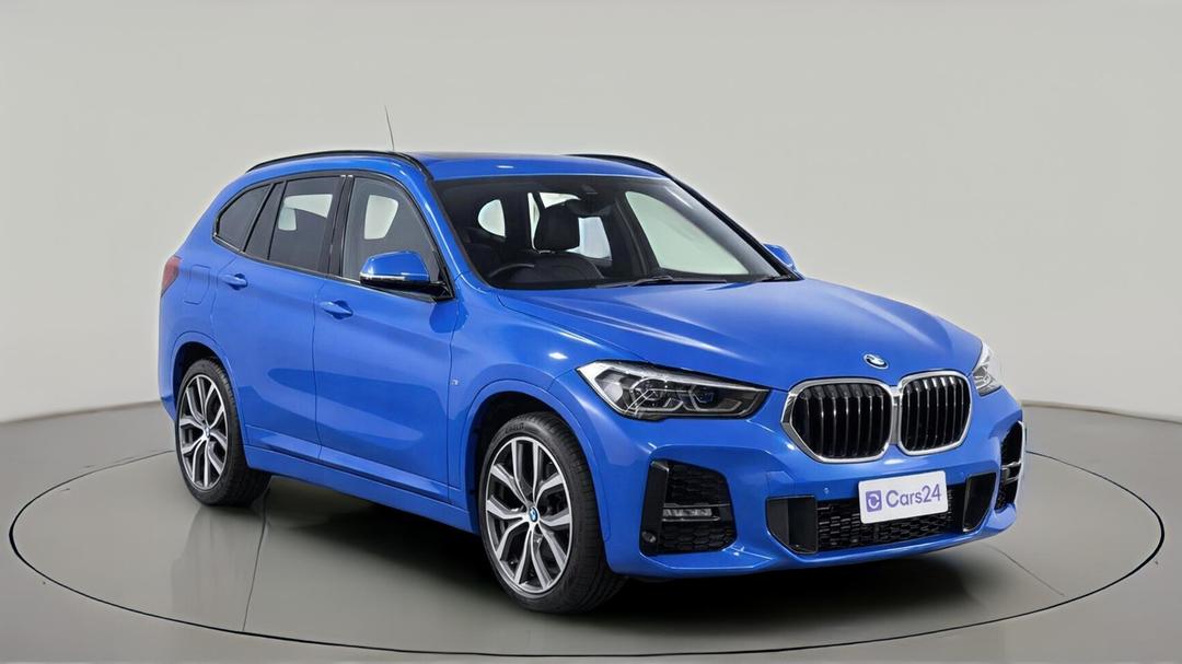 2021 BMW X1 sDrive 20i M Sport, Automatic, 36840 km, Right Front Diagonal (45- Degree) View