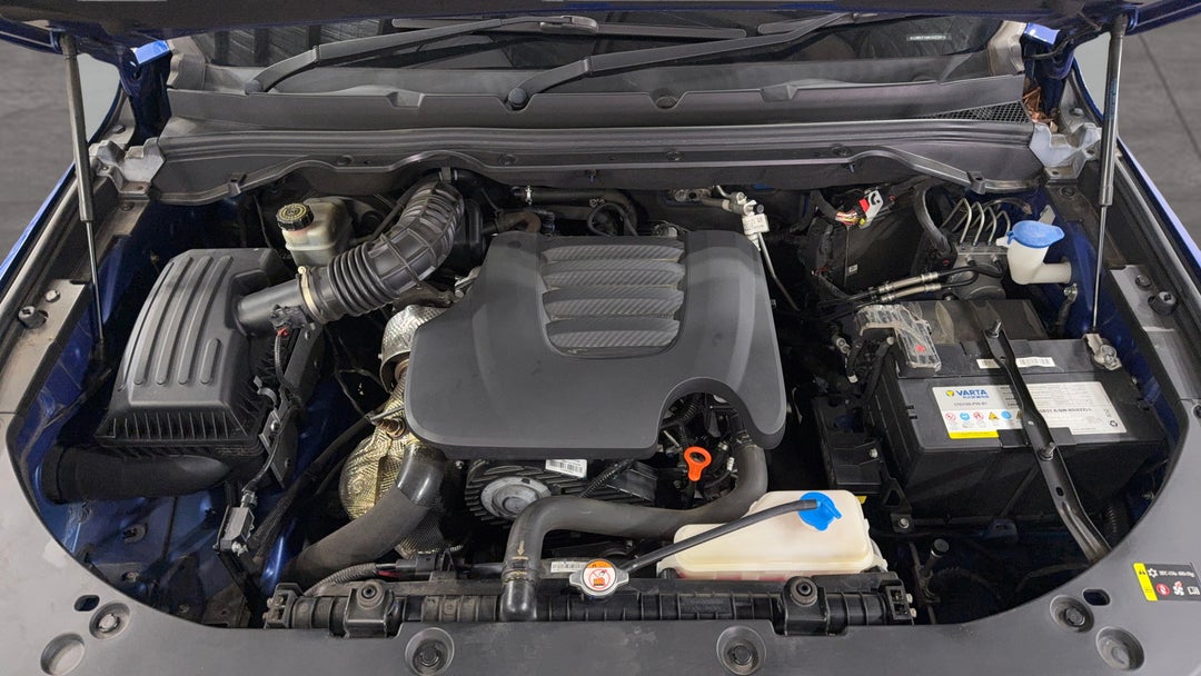 Open Bonnet (Engine)