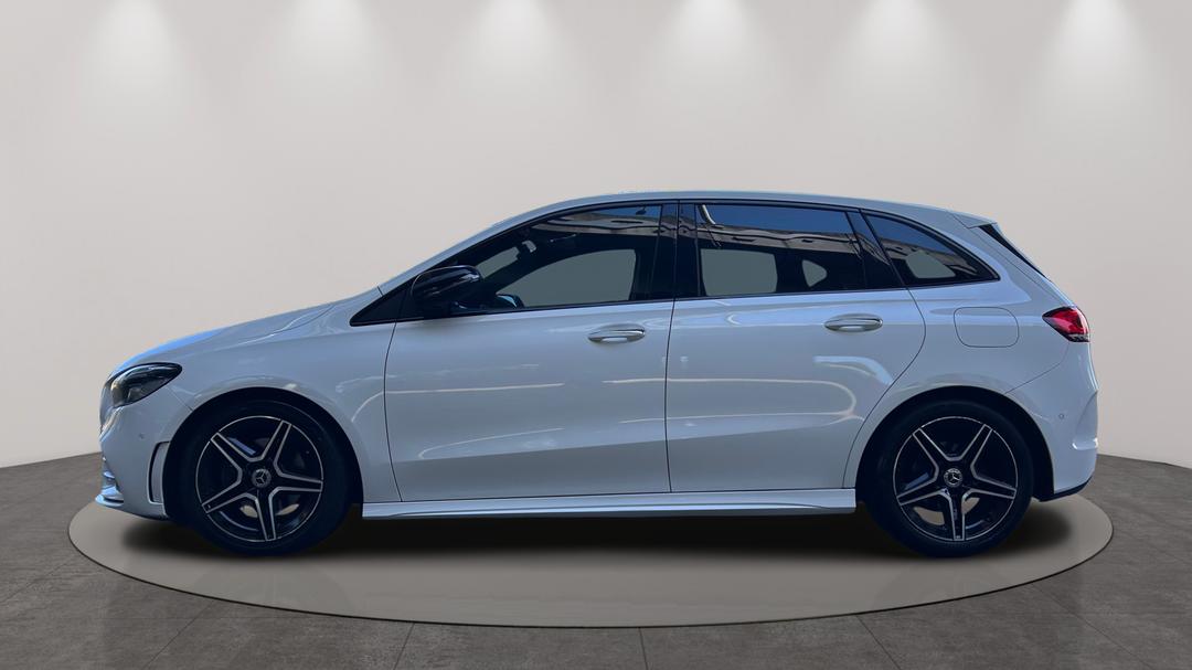 2019 Mercedes-benz B180 B180, Automatic, 50661 km, Left Side View