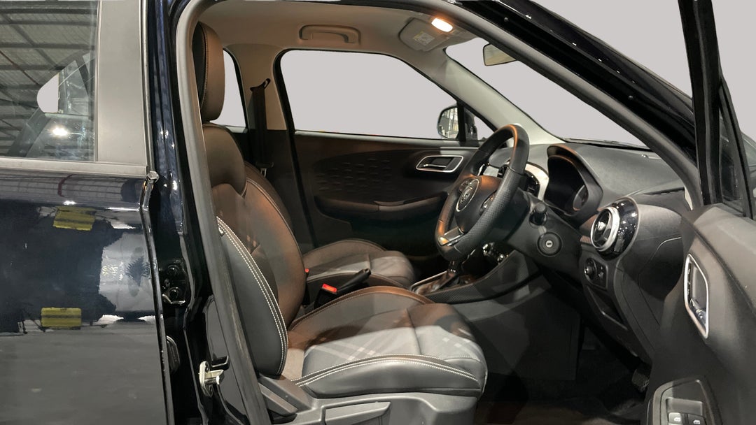 2023 MG Mg3 Auto Excite (with Navigation), Automatic, 17096 km, Right Side Front Door Cabin View