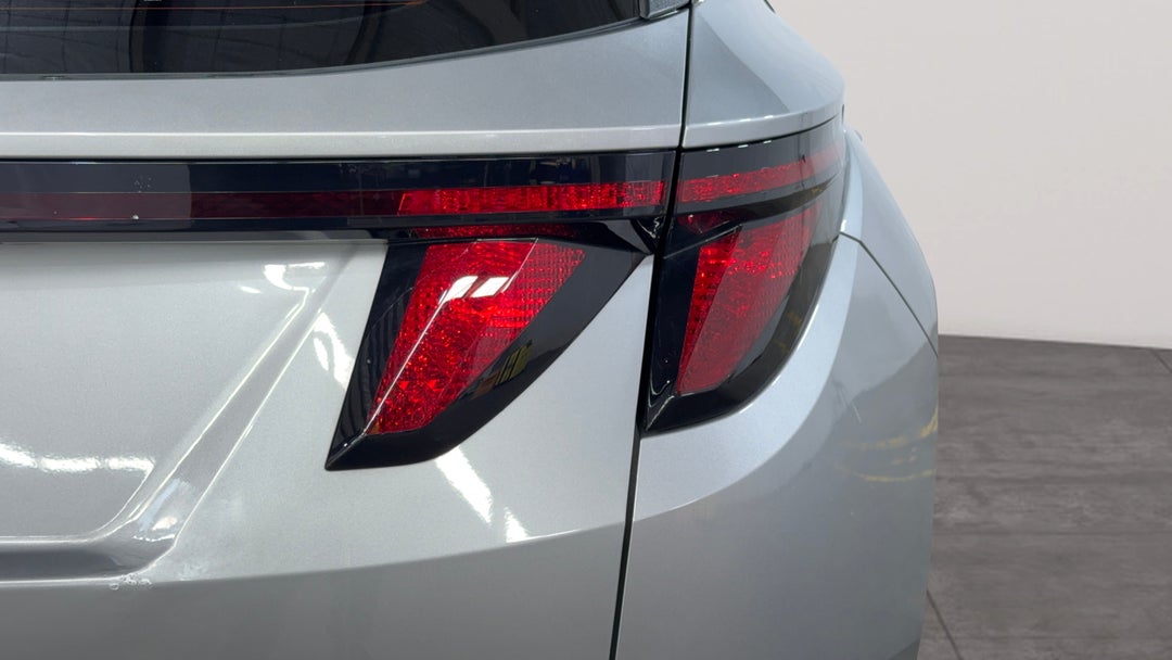 Badge (Boot Right Side)