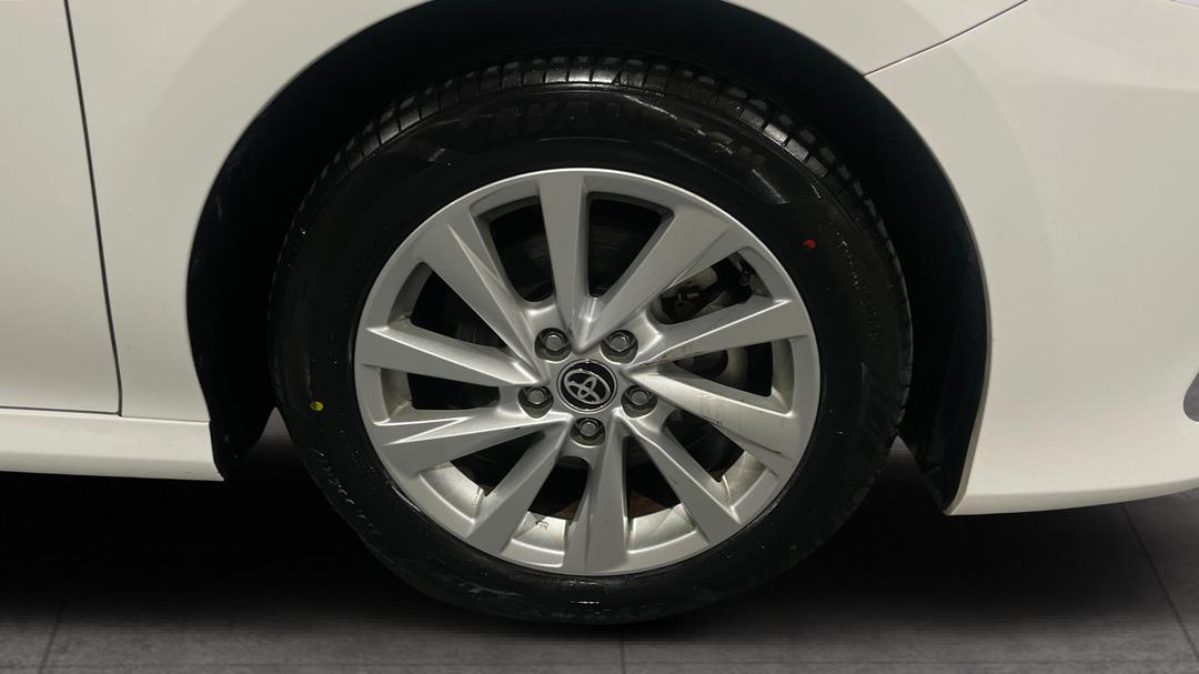 2023 Toyota Camry Ascent Hybrid, Automatic, 53425 km, Right Front Wheel