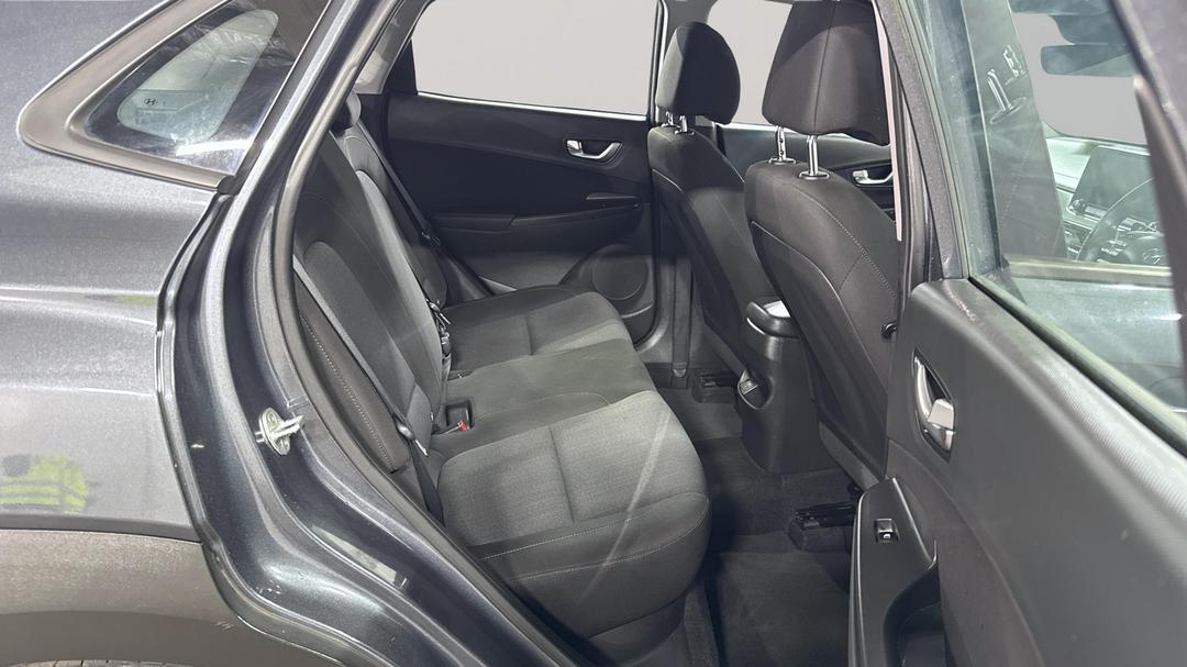 2022 Hyundai Kona (FWD), Automatic, 85105 km, Right Side Rear Door Cabin View