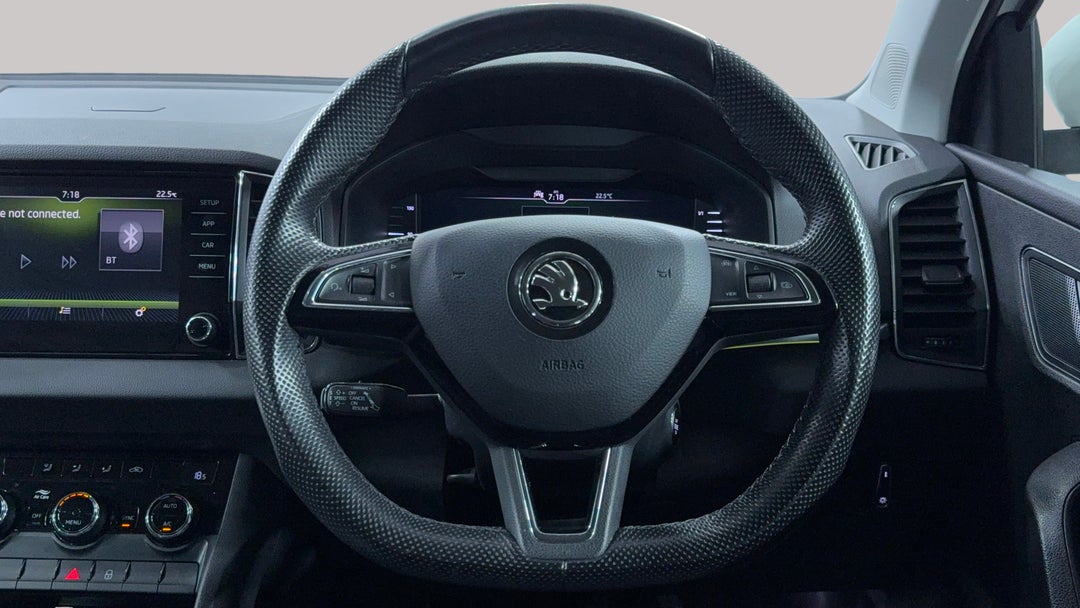 2019 SKODA Karoq 110tsi, Automatic, 67739 km, Steering Wheel Close-up