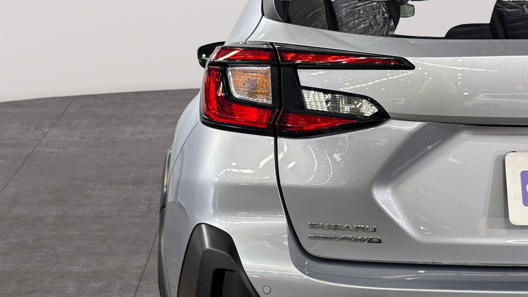 2025 Subaru Crosstrek AWD 2.0l, Automatic, 26700 km, Badge (Boot Left Side)