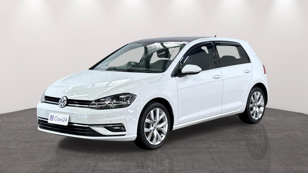 2019 Volkswagen Golf 110 Tsi Highline, Automatic, 81660 km, Left Front Diagonal (45- Degree) View