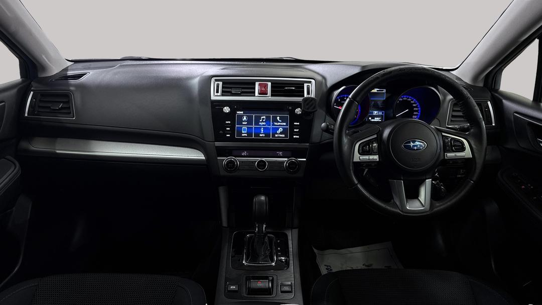 2017 Subaru Outback 2.5i  AWD, Automatic, 135924 km, Dashboard View