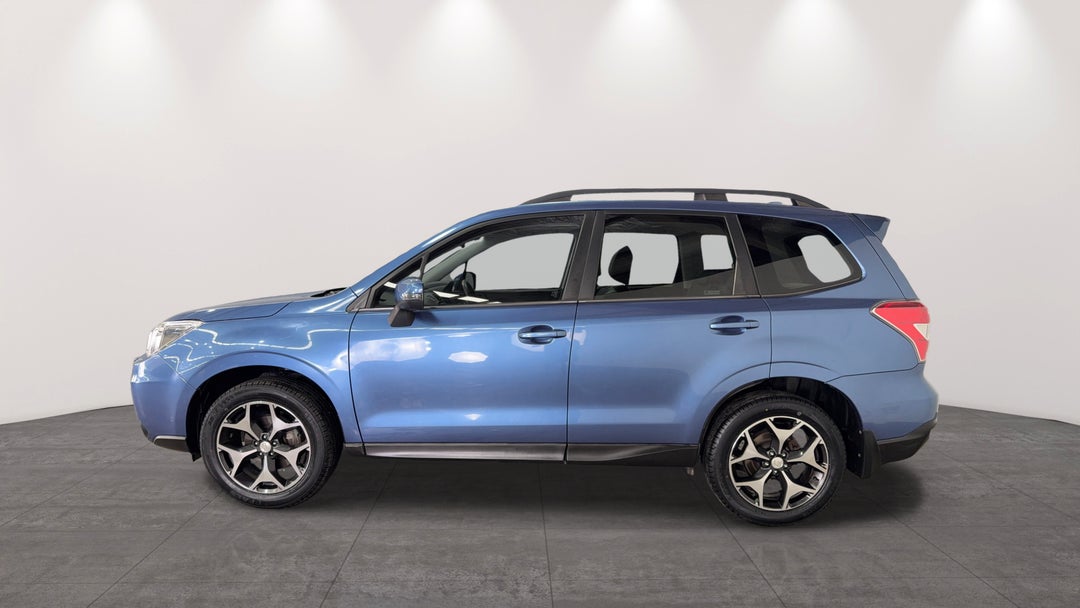 2015 Subaru Forester 2.5i-s, Automatic, 103602 km, Left Side View